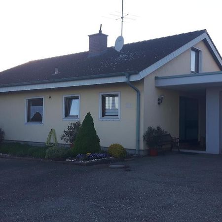 Ferienwohnung Ackermann Енген Екстериор снимка